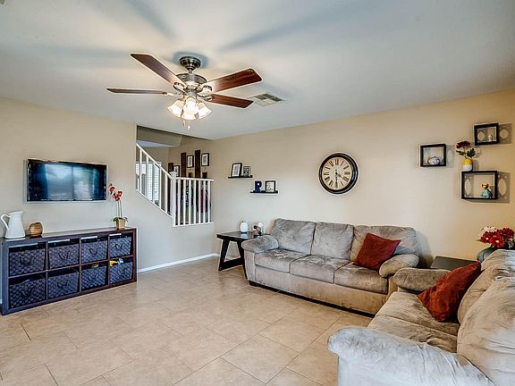 2nd image of 1337 E Escuda Dr