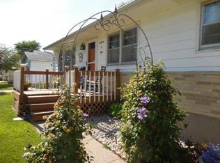 1808 Barret St, Burlington, IA 52601