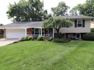 315 Spruceway Dr, Springboro, OH 45066