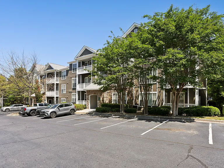 Parkway Vista — Photo 53
