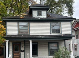 426 Bellevue Pl, Kalamazoo, MI