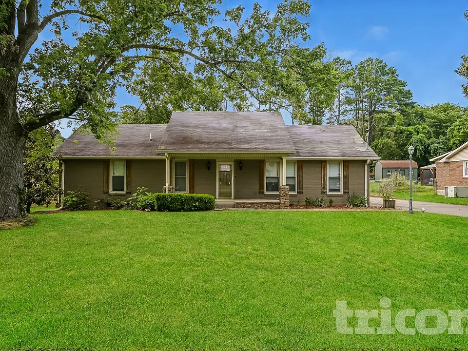 103 Shirley Dr