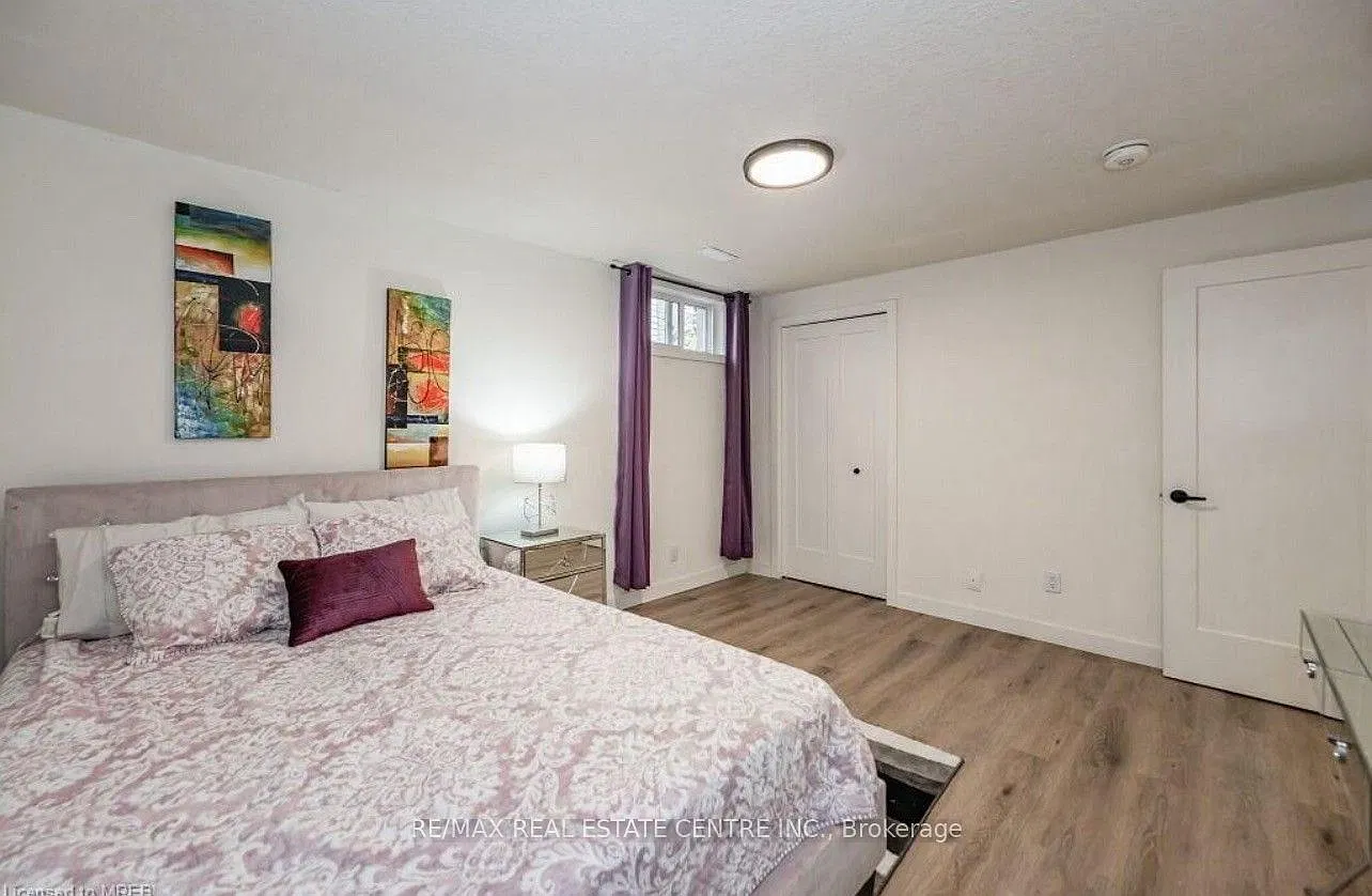 2 bed, $1,849 — Photo 4
