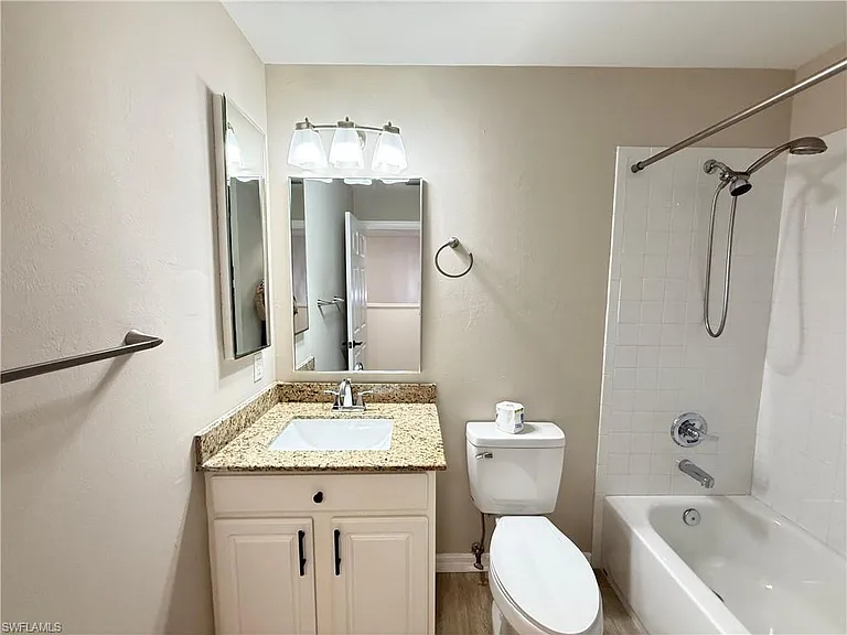 9723 Heatherstone Lake Ct #5 — Photo 23
