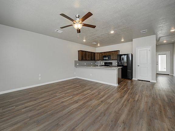2nd image of 2035 Vintage Farms Way #1
