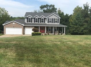 21953 Wilbur Dr, Lawrenceburg, IN 47025