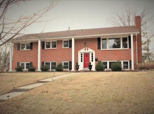 313 E Briarwood Ln, Columbia, MO 65203