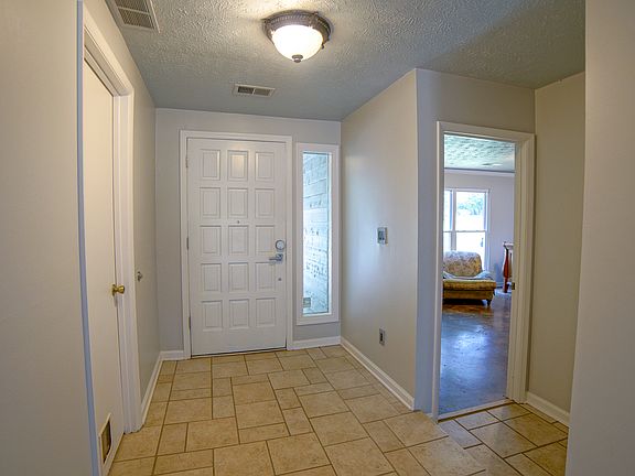 5th image of 6 Parkmont Trce