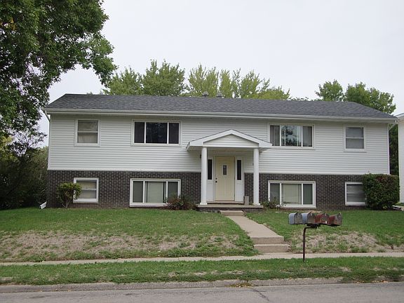 4th image of 2301 W 4th St #2