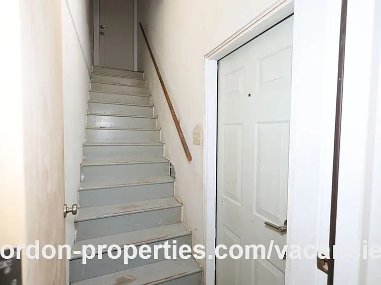 275 S 5th St #B — Photo 17