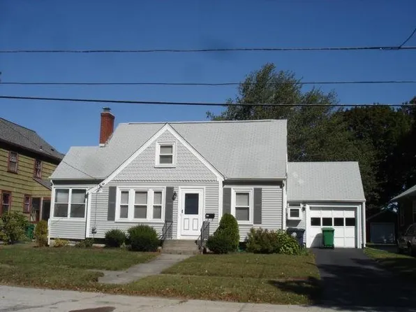 111 Canonchet Ave, Warwick, RI 02888