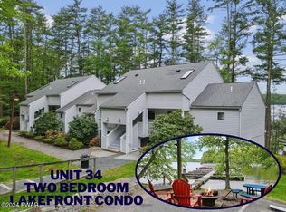 601 Waterview Ln #34, Greentown, PA 18426