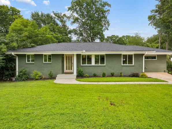 3669 Crestview Dr SE, Smyrna, GA 30082