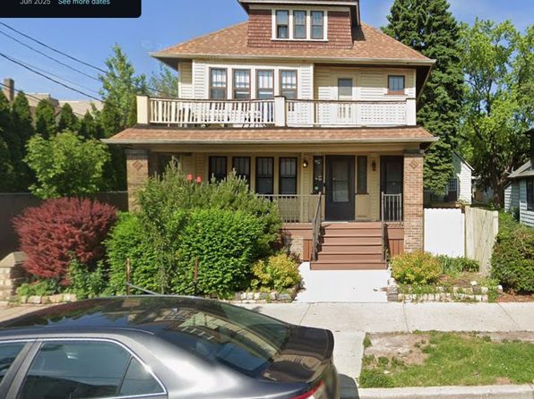 1721 N Arlington Pl