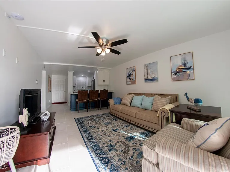 16007 Davis Rd #613 — Photo 11