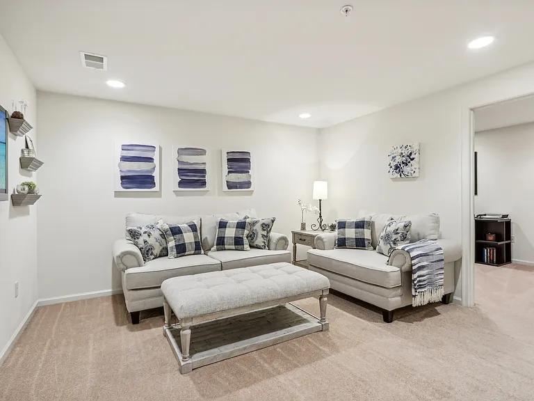 Heritage Greene Townhome Rentals — Photo 13