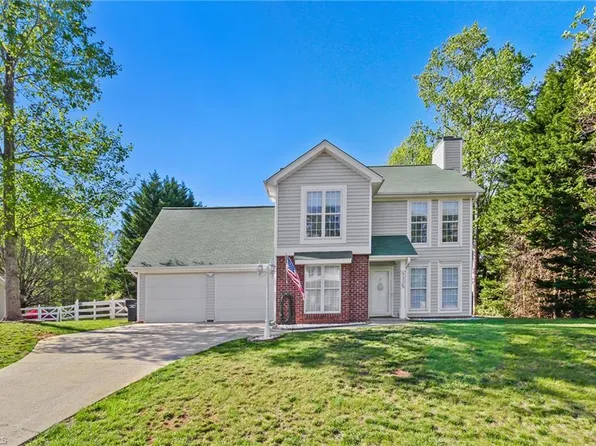 5325 Shady Ridge Ln, Pfafftown, NC 27040