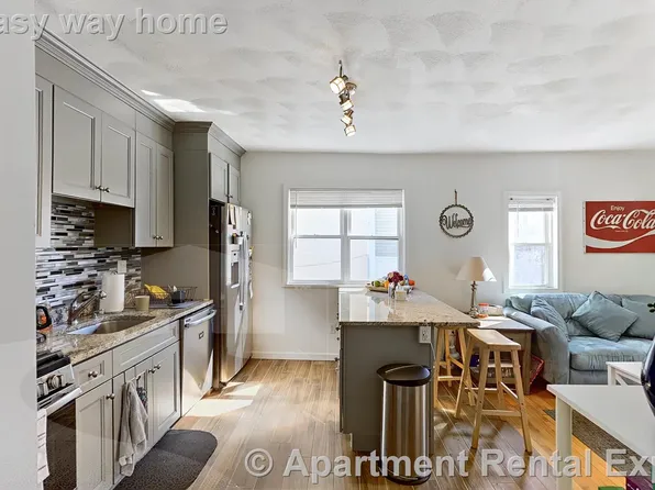 53 Derby St #3, Somerville, MA 02145
