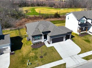 1024 Branchwood Ln, Raymore, MO 64083