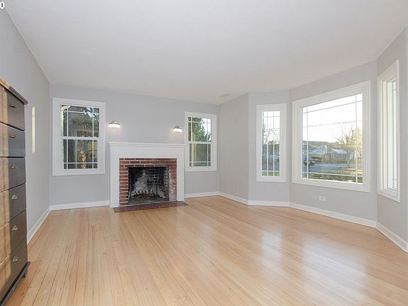 5th image of 1820 SE Imlay Ave
