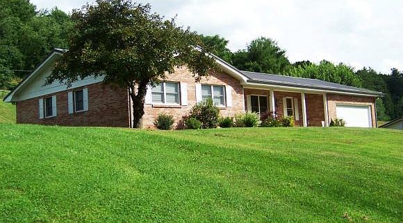 1st image of 241 Dogwood Ave