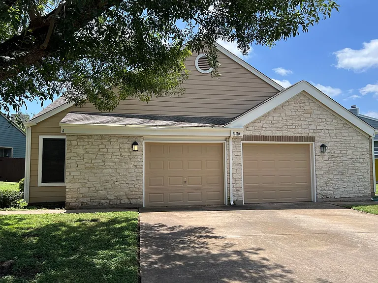 Ranchstone Garden Homes — Photo 44