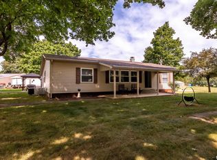 2849 McNeil Rd, Creal Springs, IL 62922