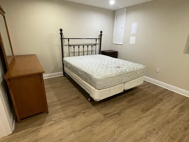 208 Scott St #PIGTOWN — Photo 30
