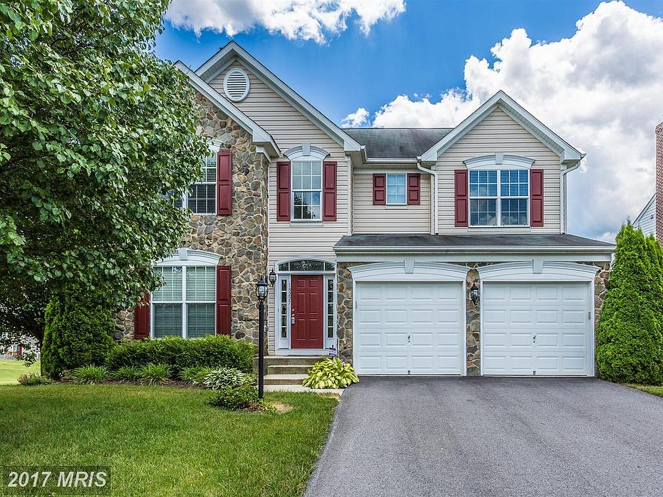 1st image of 18227 Rockland Dr
