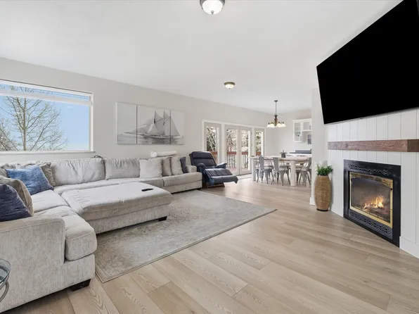 538 W Raspberry Patch Rd, Garden City, UT 84028