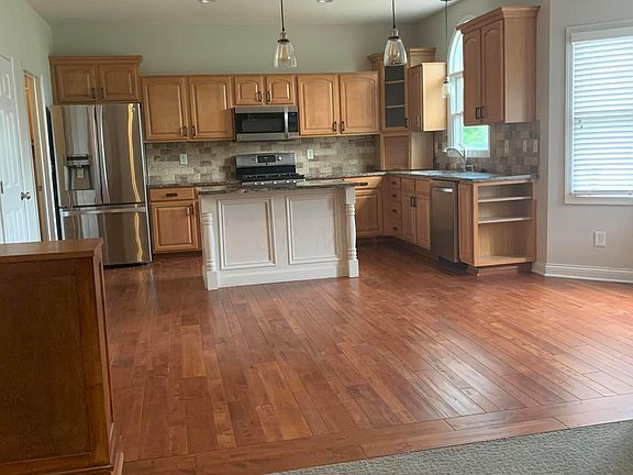 2nd image of 519 Bellfrey Ct