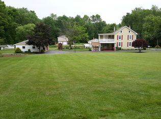 679 Reinholds Rd, Denver, PA 17517