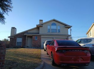 1300 Brookmeadow Ct, Arlington, TX 76018
