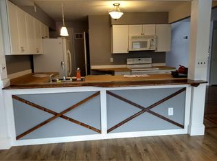 145 Romine Cir, Ballwin, MO