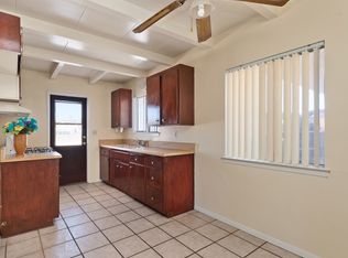 15811 Apple Valley Rd APT 4, Apple Valley, CA 92307