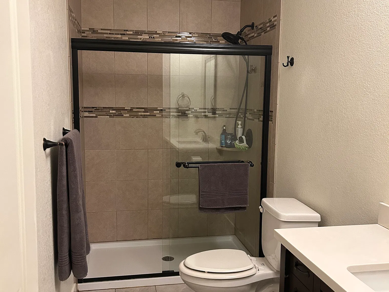 5 bed, 3100 sqft, $2,000 — Photo 4