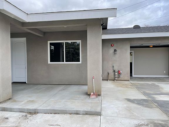 4th image of 1780 S Cabana Ave