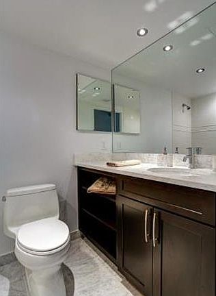 2nd image of 2575 Palisade Ave APT 14L