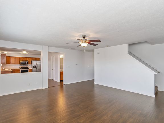 4th image of 1271 White Ash Dr