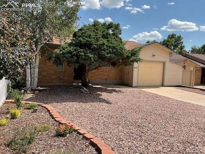 413 S Chelton Rd, Colorado Springs, CO, 80910