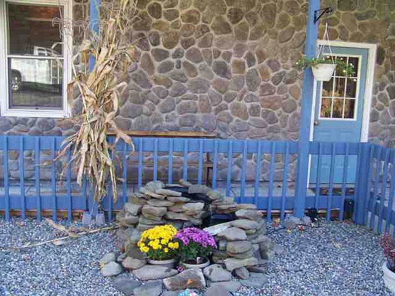 4th image of 1003 BRAMAN CORNERS Road