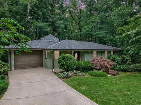 2786 Overlook Dr, Atlanta, GA 30345