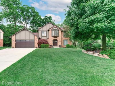 3542 Charlwood Dr, Rochester Hills, MI, 48306