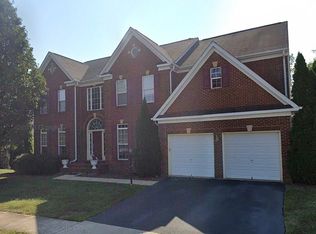 12168 Paper Birch Ln, Gainesville, VA 20155