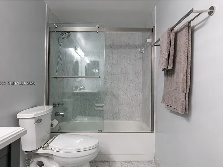 2401 S Ocean Dr #404 — Photo 18