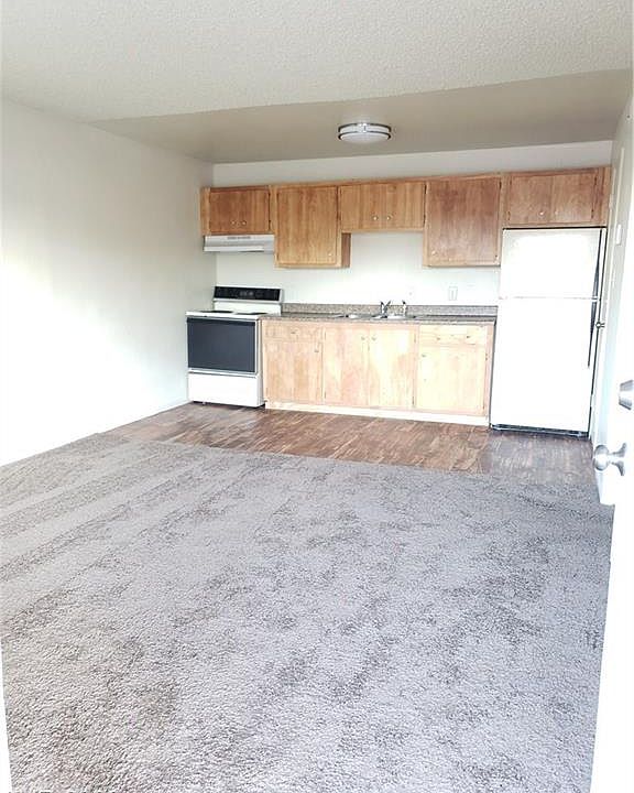 1st image of 3718 Hazelwood St #20