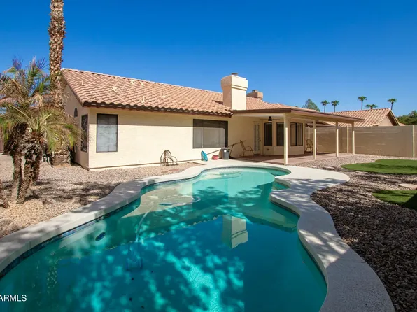 1449 W ISLANDIA Drive, Gilbert, AZ 85233