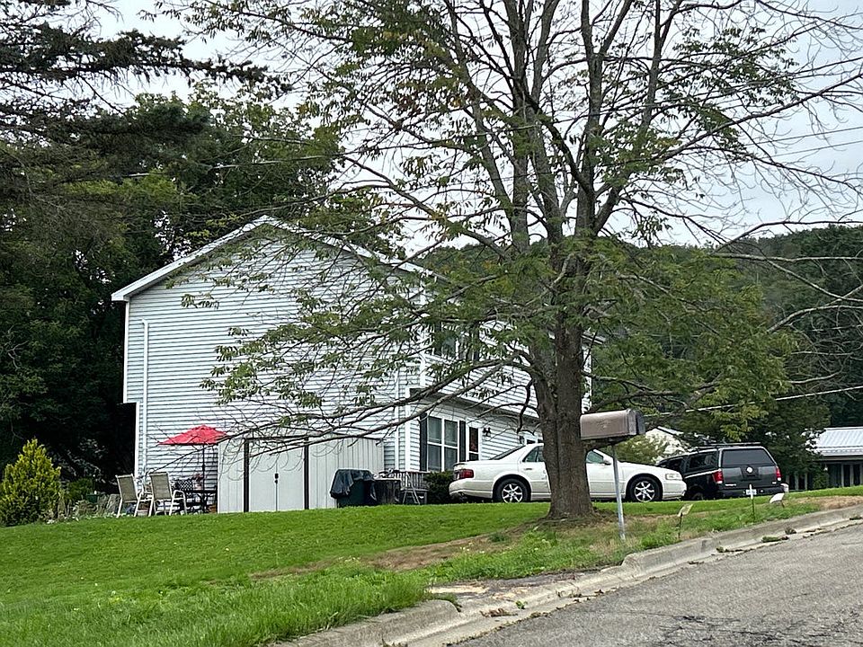 2nd image of 823 Martin St #A-k-1108