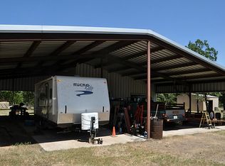 548 Chapparal Rd, La Grange, TX 78945