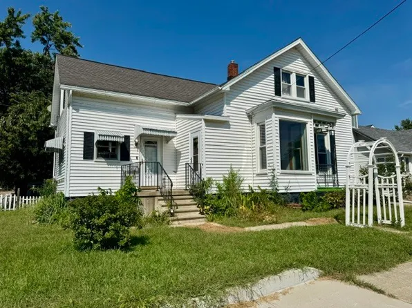 1434 Kansas St, Ottawa, IL 61350